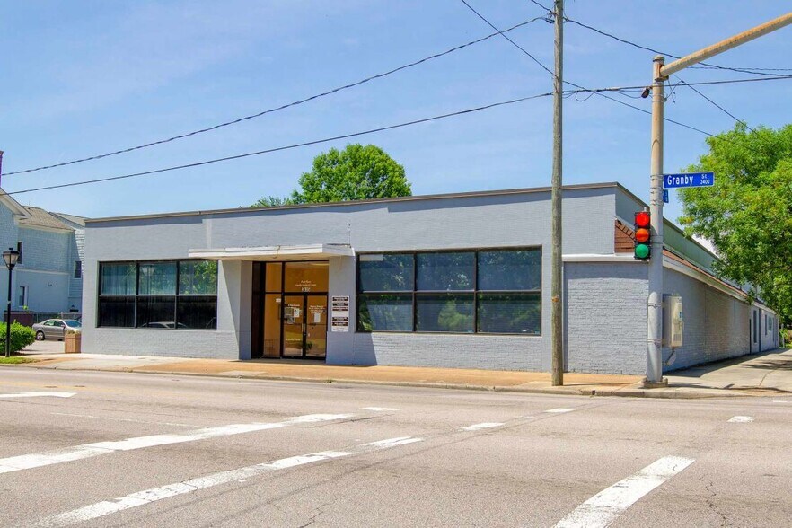 More Photos Of 3415 Granby St, Norfolk Storefront Retail Office For Lease