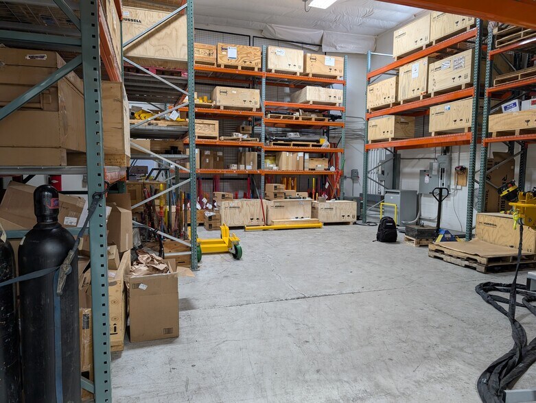 More Photos Of 6128-6138 S 380 W, Salt Lake City Manufacturing For Lease