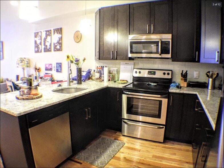 More Photos Of 1110 South St, Philadelphia Storefront Retail Residential For Sale