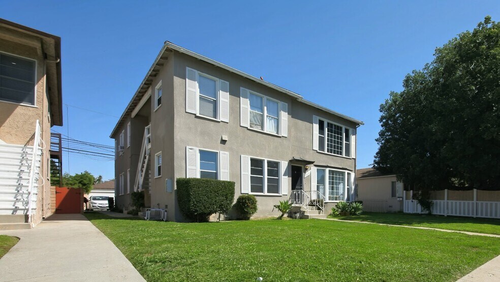 More Photos Of 2620 S Barrington Ave, Los Angeles Apartments For Sale