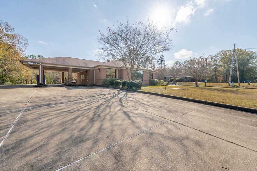 More Photos Of 6408 Highway 28 E, Pineville Office For Sale