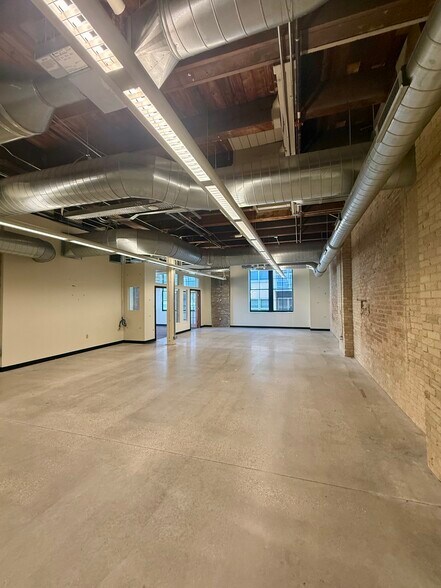 More Photos Of 301 S Blount St, Madison Loft Creative Space For Lease