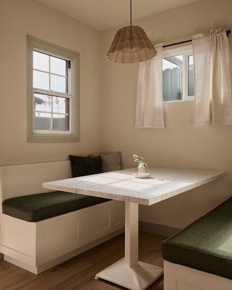 More Photos Of 1434 McDuff St, Los Angeles Apartments For Sale