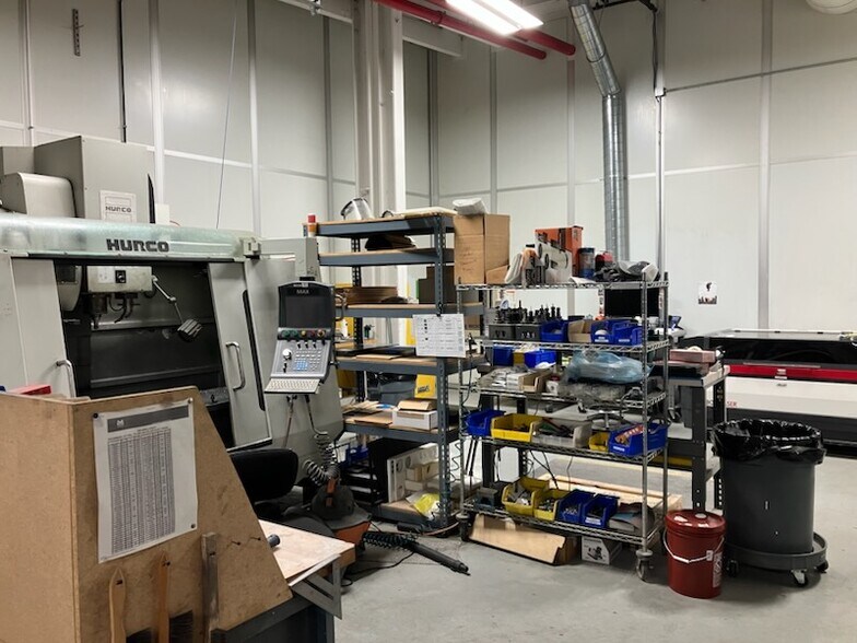 More Photos Of 5500 S State Rd, Ann Arbor Manufacturing For Sale