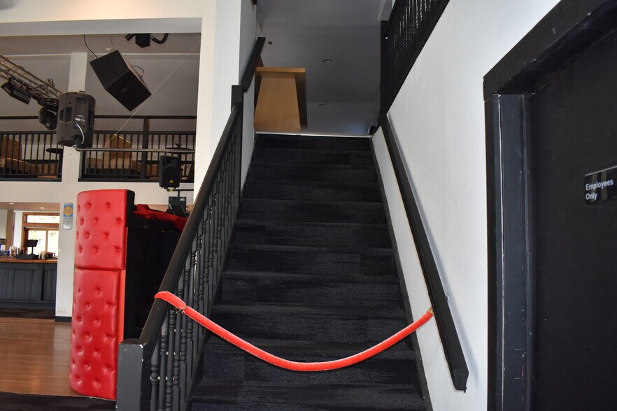 More Photos Of , Tannersville General Retail For Sale