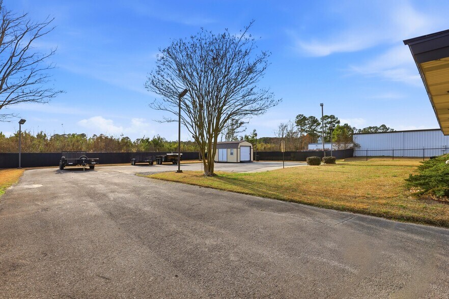 More Photos Of 2857 Hull Rd, Kinston Office For Sale