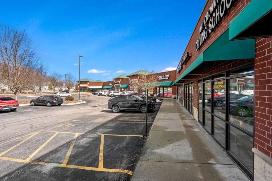 More Photos Of 1925-1997 Huntley Rd, West Dundee General Retail For Sale