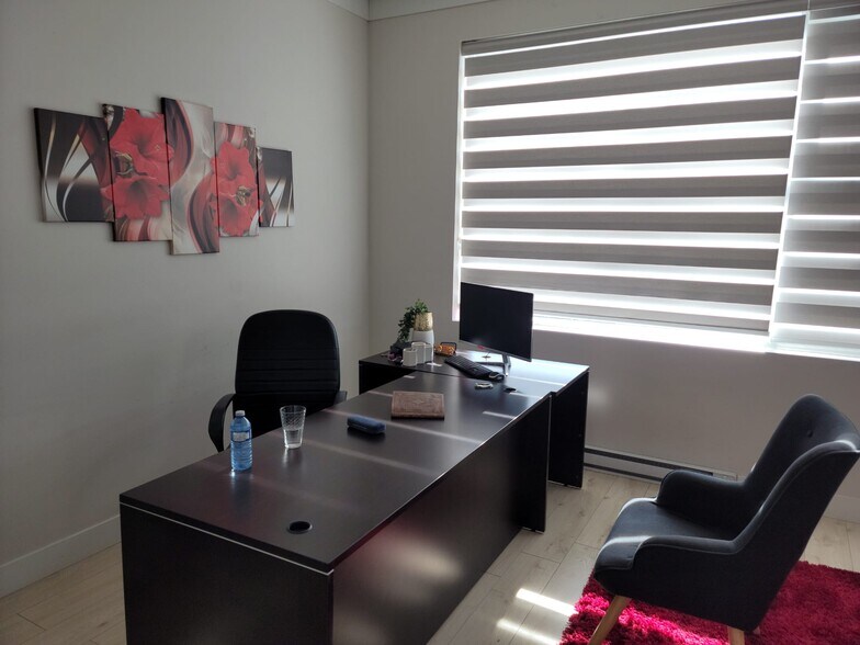 More Photos Of 8140 128th St, Surrey Storefront Retail Office For Sale