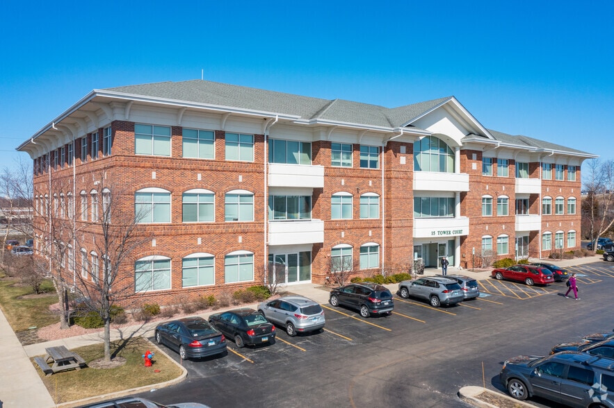 More Photos Of 3 S Greenleaf Ave, Gurnee Unknown For Lease