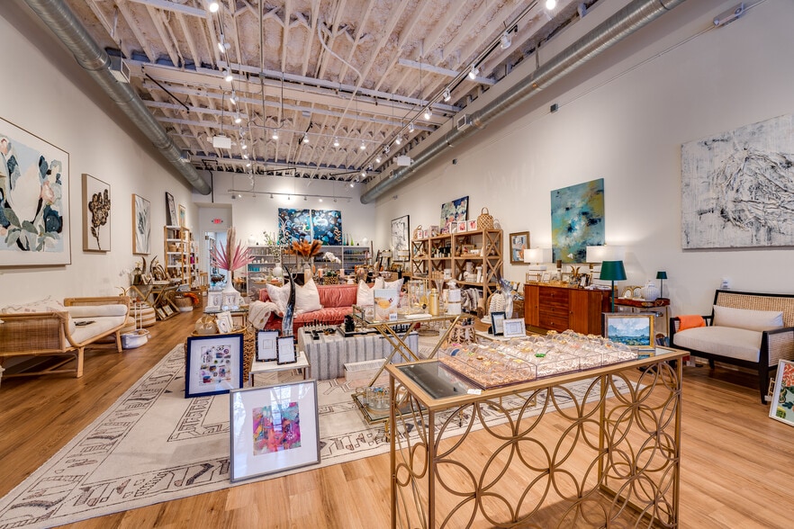 More Photos Of 2002-2006 San Marco Blvd, Jacksonville Storefront Retail Office For Sale