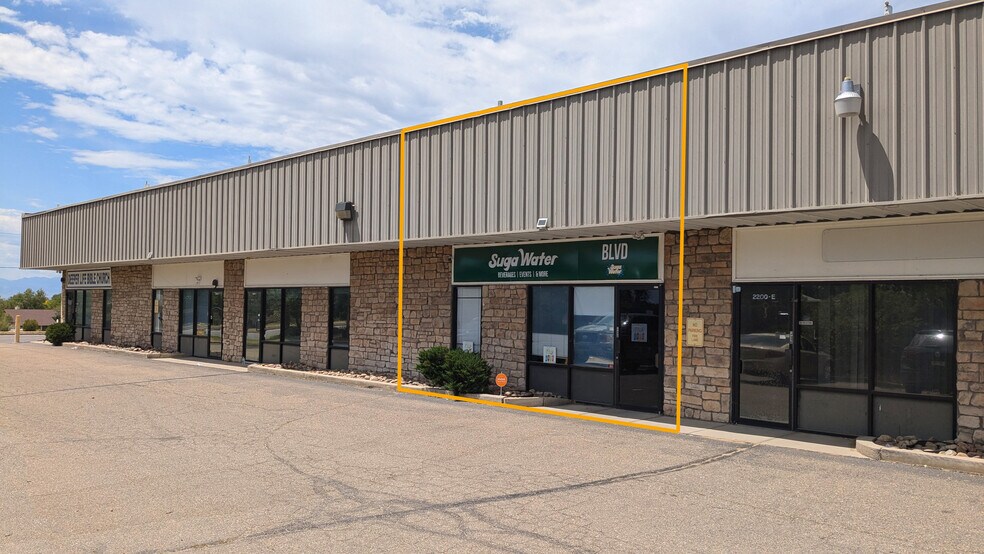 Primary Photo Of 2200 Chambers Rd, Aurora Warehouse For Lease