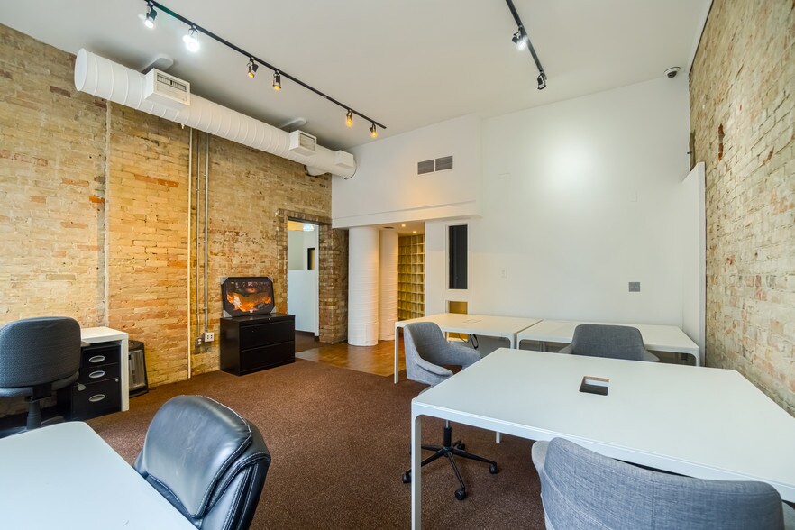 More Photos Of 45-55 Colborne St, Toronto Office For Lease