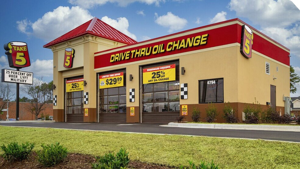 Primary Photo Of 1016 Military Rd, Benton Freestanding For Sale