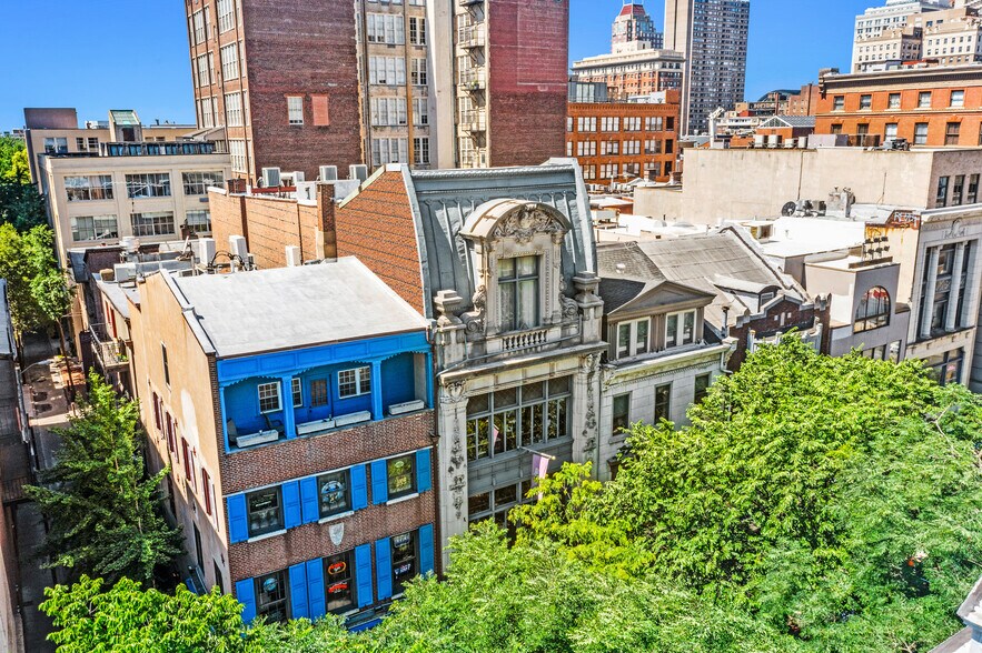 More Photos Of 1118 Walnut St, Philadelphia Storefront Retail Office For Sale