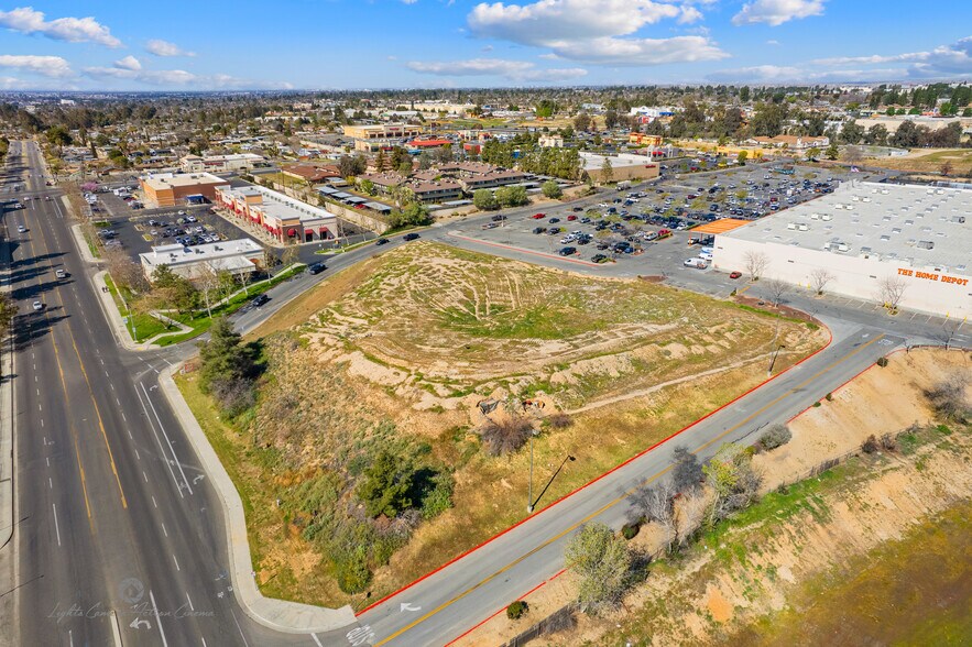 More Photos Of 2620 Bernard St, Bakersfield Land For Sale