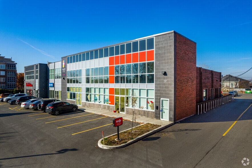More Photos Of 2475 Bd St Martin Est Laval Quebec, Laval Office For Sale