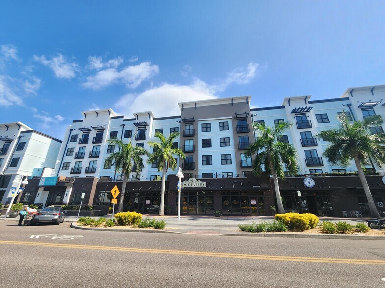More Photos Of 1560 Central Ave, Saint Petersburg Apartments For Lease