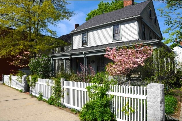 Primary Photo Of 393-395 Massachusetts Ave, Arlington Office For Sale