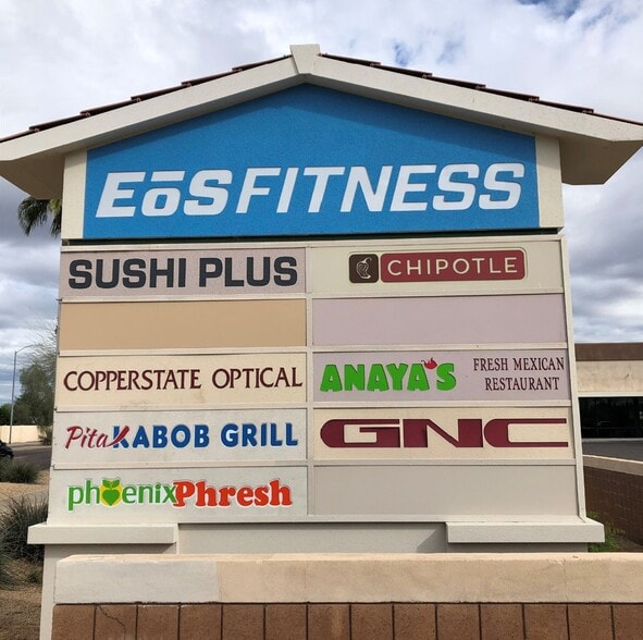 More Photos Of 5830 W Thunderbird Rd, Glendale Freestanding For Lease