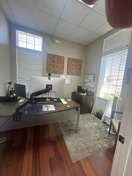 More Photos Of 36250 Emerald Coast Pky, Destin Office For Lease