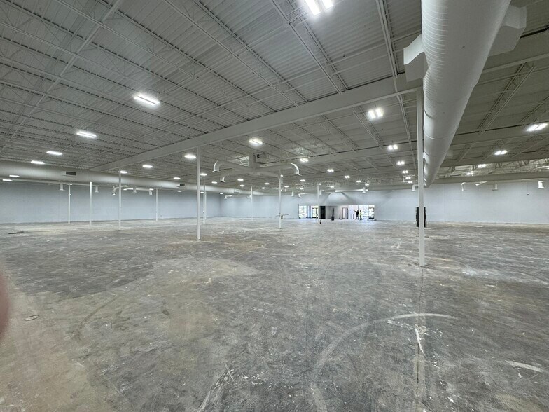 More Photos Of 1001-1003 S Bishops Ave, Rolla General Retail For Lease