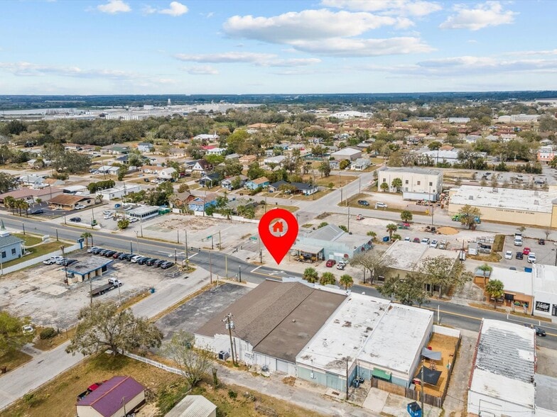 More Photos Of 61 W Central Ave, Lake Wales Flex For Sale