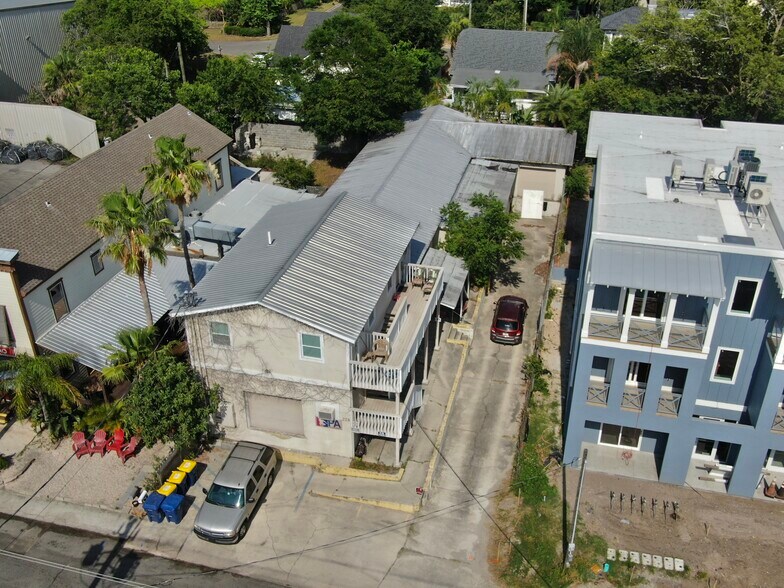 More Photos Of 228 N 2nd St, Fernandina Beach Warehouse For Sale