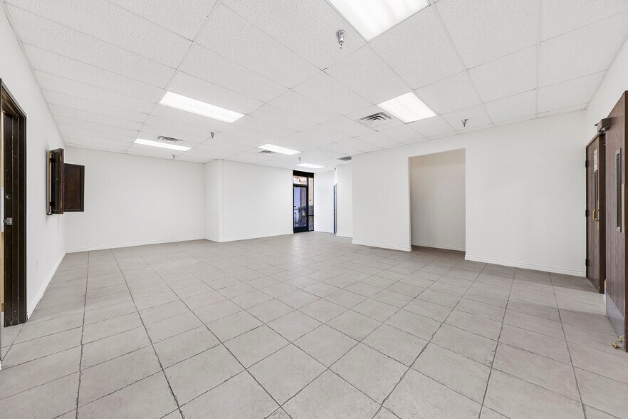 More Photos Of 8768 Helms Ave, Rancho Cucamonga Light Manufacturing For Lease