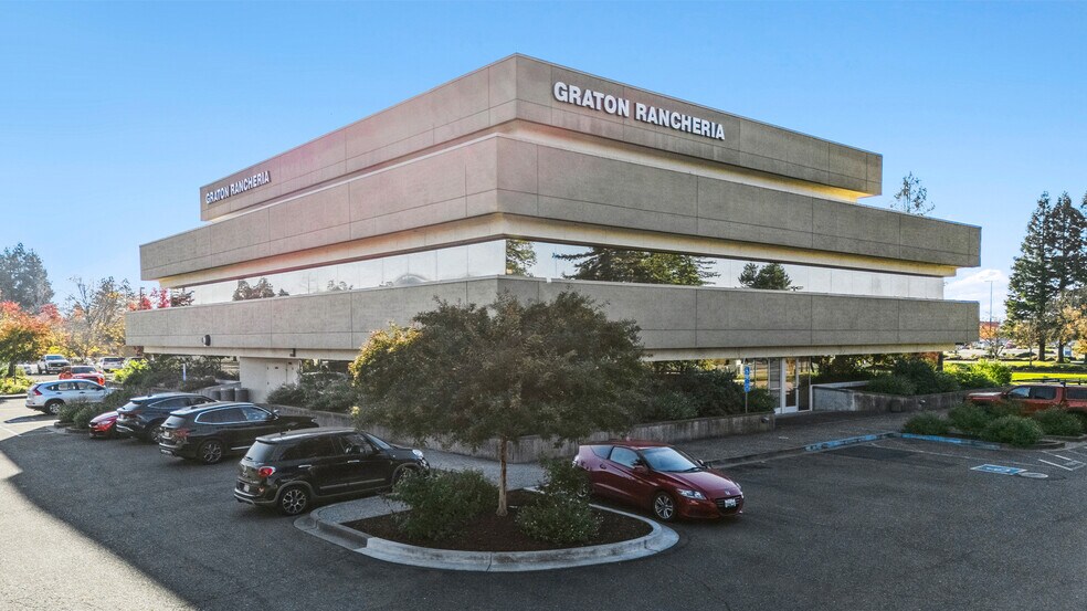 More Photos Of 6400 Redwood Dr, Rohnert Park Office For Sale