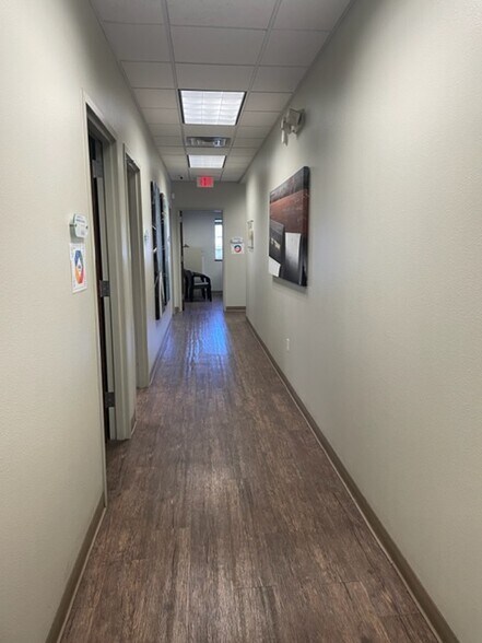 More Photos Of 505 Aero Dr, Shreveport Manufacturing For Sale