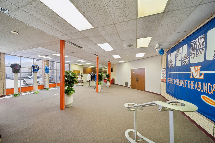 More Photos Of 1203 S Columbia Ave, Tulsa Religious Facility For Sale