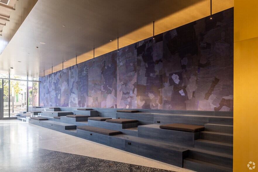 More Photos Of 545 NW 26th St, Miami Office For Lease