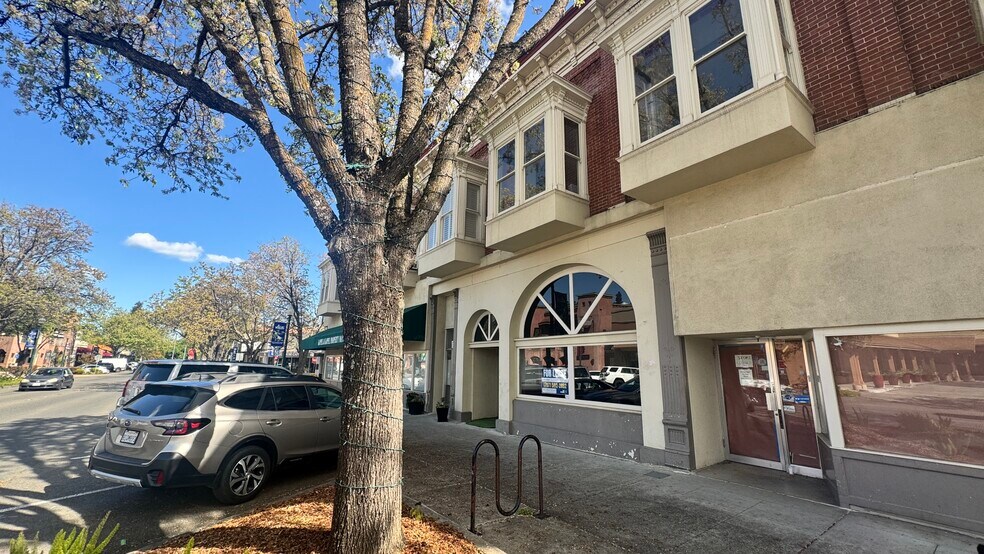 More Photos Of 400-412 Main St, Vacaville Storefront Retail Office For Lease