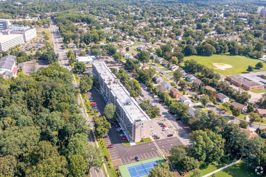 More Photos Of 401 Cooper Landing Rd, Cherry Hill Apartments For Lease