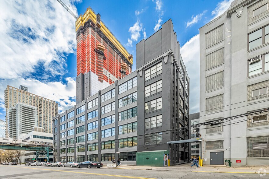 More Photos Of 43-10 23rd St, Long Island City Office For Lease