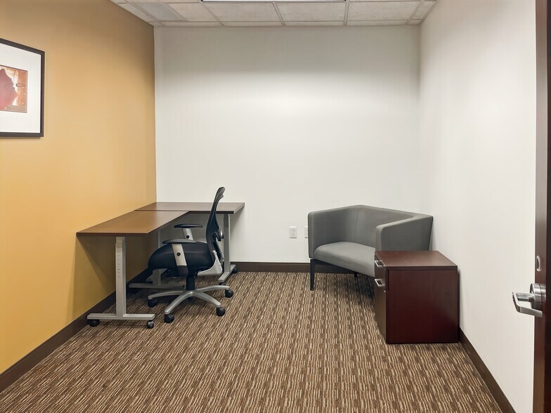 More Photos Of 510 Clinton Sq, Rochester Coworking Space