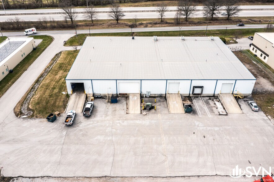 More Photos Of 4745 Rockwell Rd, Winchester Warehouse For Lease