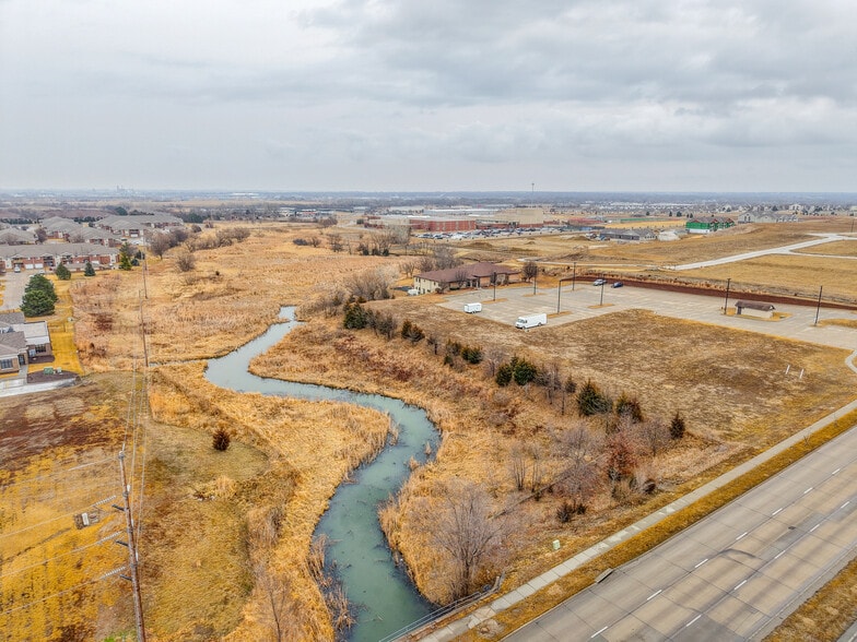 More Photos Of 2730 Crossbridge Rd, Lincoln Religious Facility For Sale