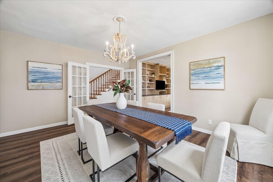More Photos Of 1812 Kane St, Houston Office Residential For Sale
