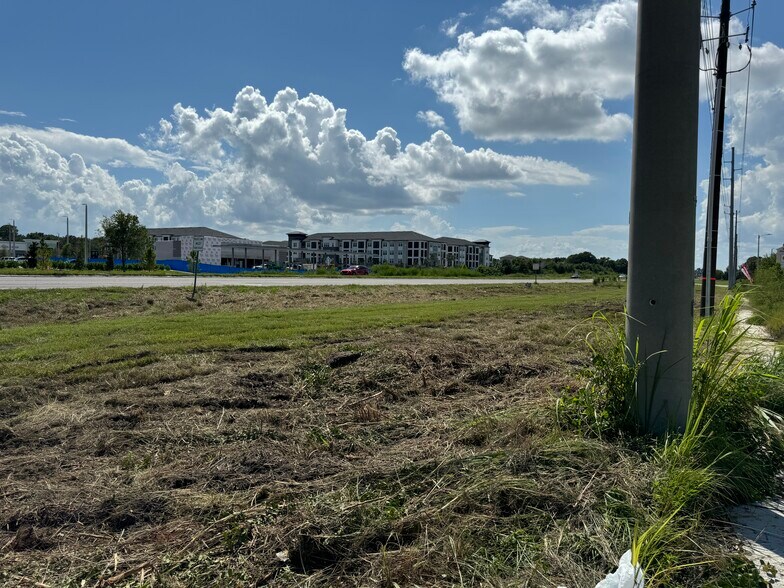 More Photos Of 6924 Old Big Bend Rd, Gibsonton Medical For Sale