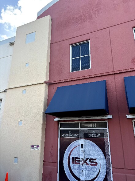 More Photos Of 6020 NW 99th Ave, Doral Industrial For Sale