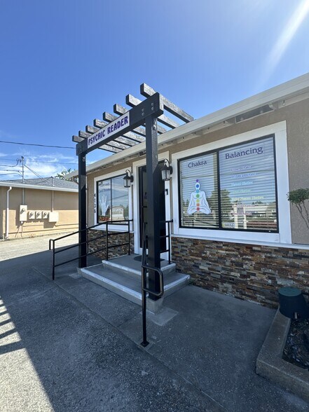 More Photos Of 4130-4136 Grass Valley Hwy, Auburn Office Residential For Sale