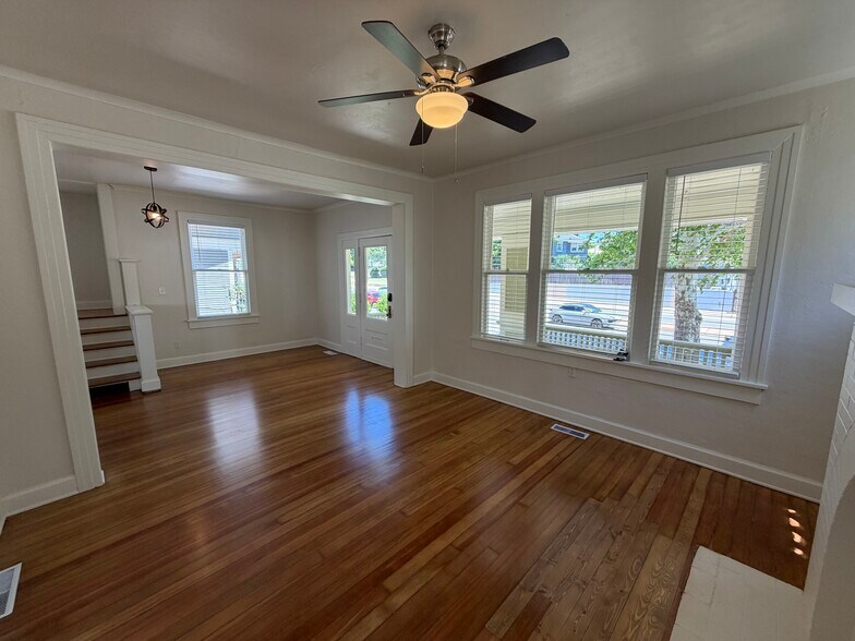 More Photos Of 1605 N Classen Dr, Oklahoma City Office Residential For Sale