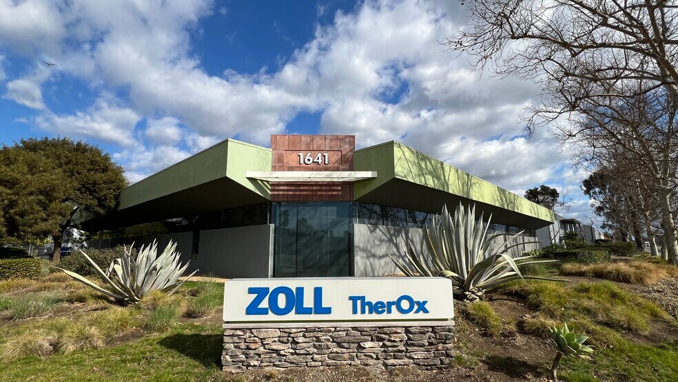 Primary Photo Of 1641 McGaw Ave, Irvine Research And Development For Lease