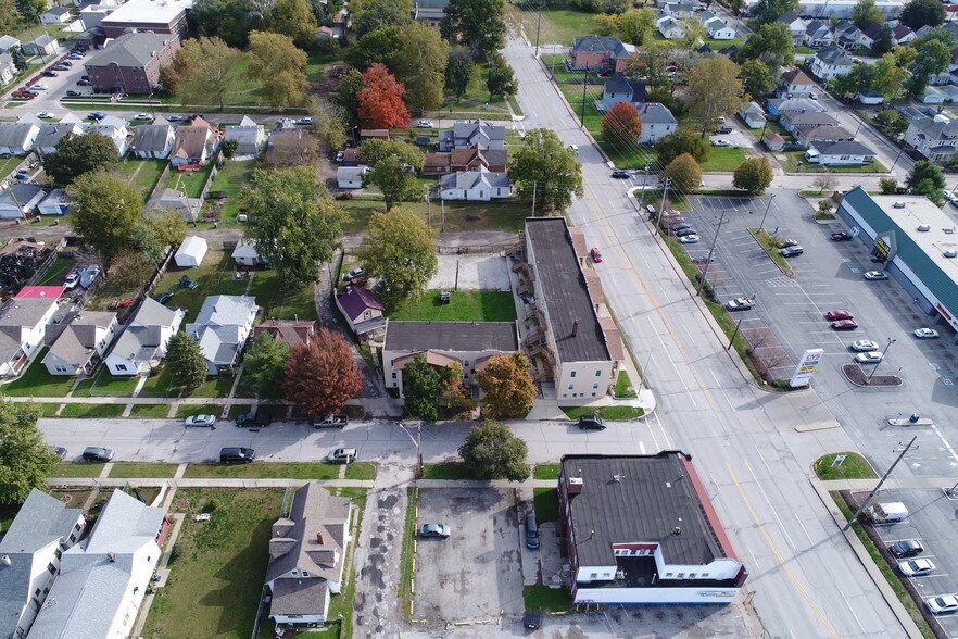 More Photos Of 1918 W Washington St, Indianapolis Apartments For Sale