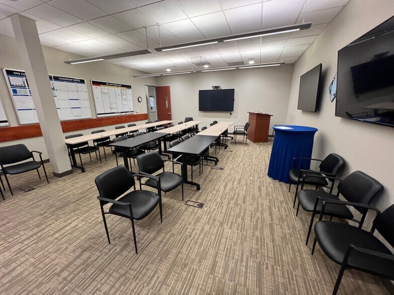 More Photos Of 9485 Haven Ave, Rancho Cucamonga Coworking Space