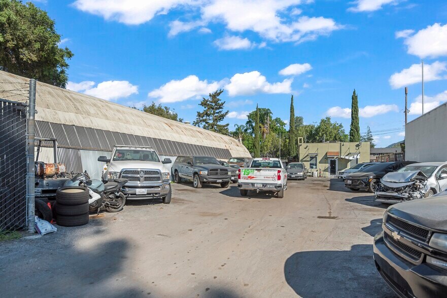 More Photos Of 615-617 University Ave, Los Gatos Warehouse For Sale