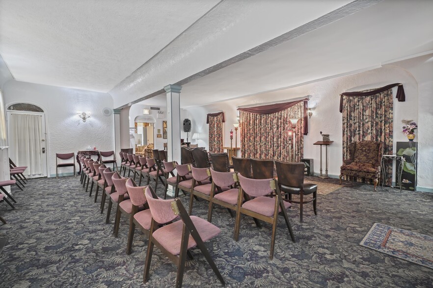 More Photos Of 509 Liberty Ave, Brooklyn Funeral Home For Sale