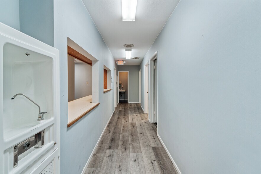 More Photos Of 3535 E 7th St, Long Beach Medical For Sale