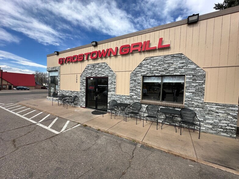 Primary Photo Of 1399 W Littleton Blvd, Littleton Restaurant For Sale